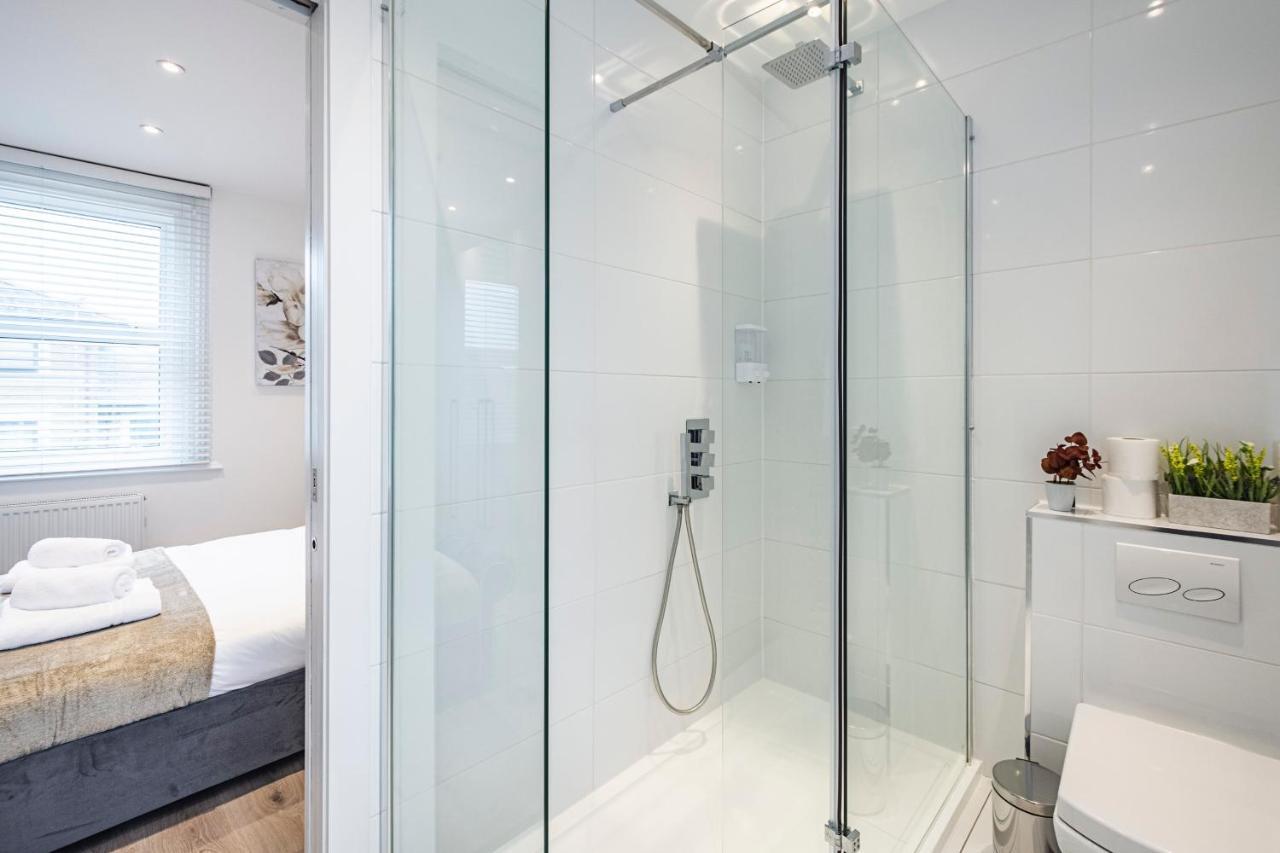 Apartamento Cozy And Serene Brand-New Flat In Kilburn, Londres Exterior foto