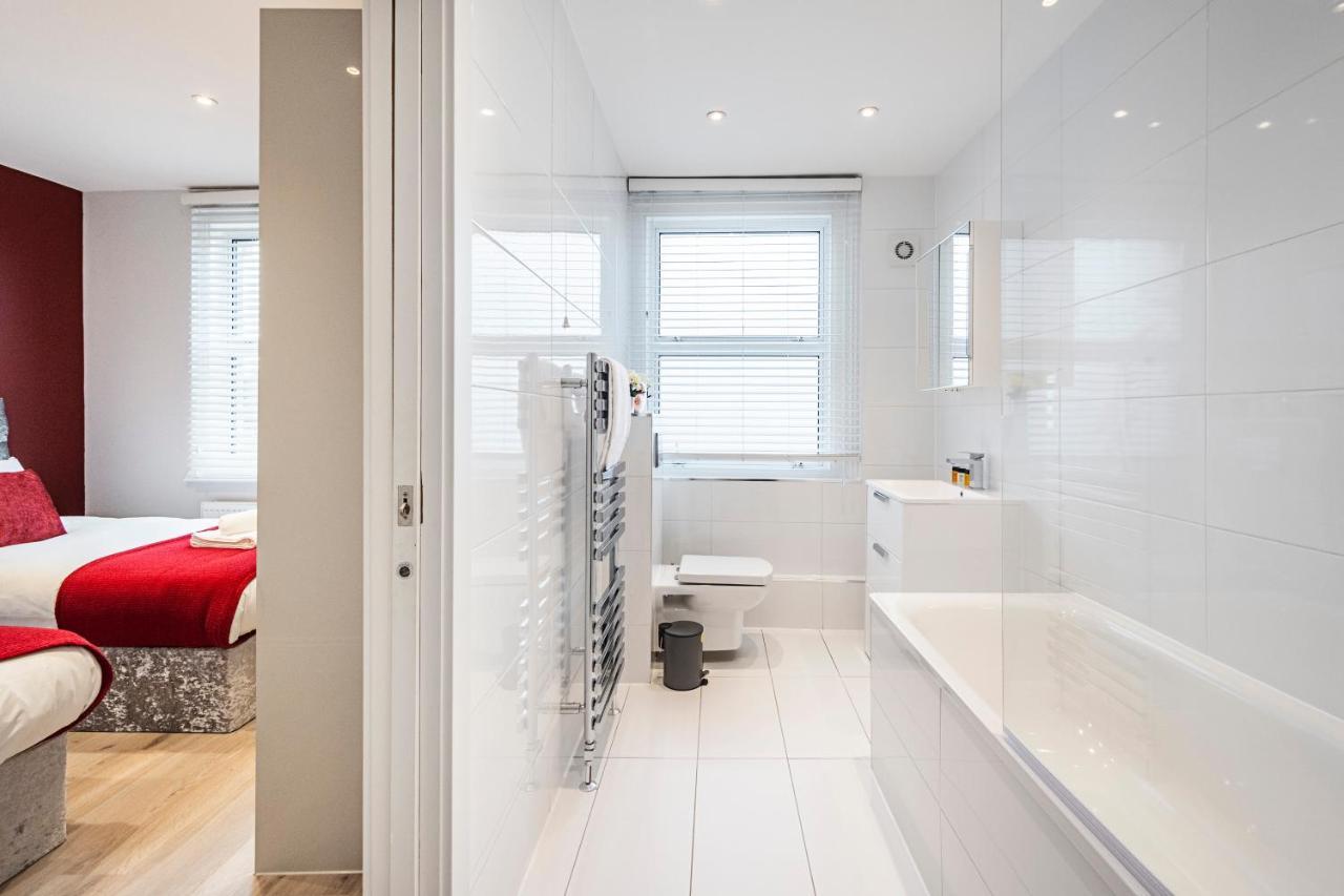 Apartamento Cozy And Serene Brand-New Flat In Kilburn, Londres Exterior foto
