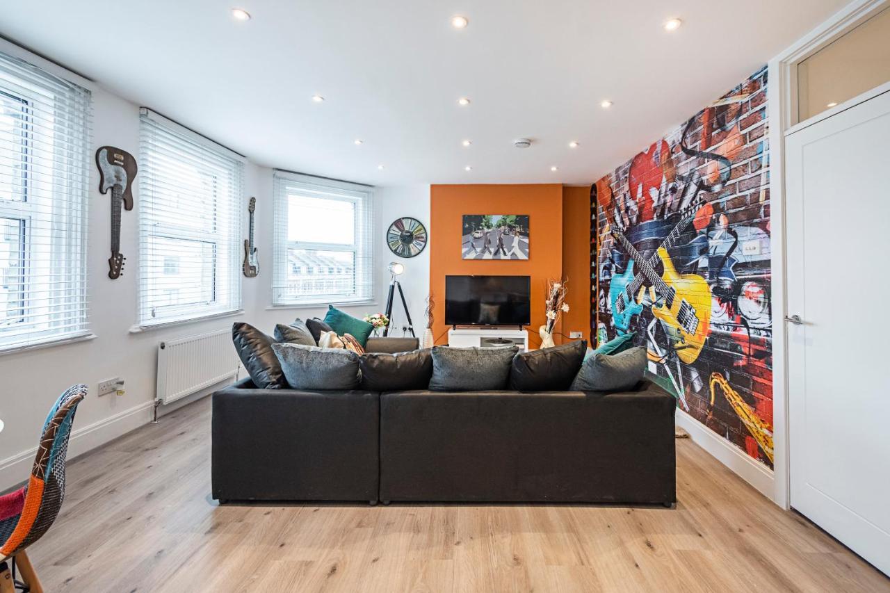 Apartamento Cozy And Serene Brand-New Flat In Kilburn, Londres Exterior foto